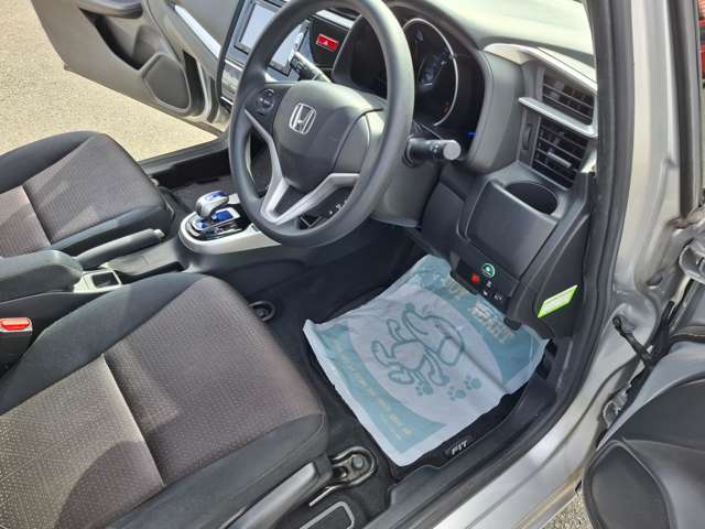 フロントシートの画像です！乗り心地お確かめください！