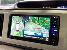 【パノラマモニター】専用のカメラにより、上から見下ろしたような視点で360度クルマの周囲を確認することができます☆死角部分も確認しやすく、狭い場所での切り返しや駐車もスムーズに行えます。