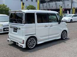 安心の1年から3年の全国対応保証制度（別途料金）を付ける事が出来ます！全国5000社以上の整備工場が24時間体制でカーライフをサポート致します☆期間内であれば修理回数・走行距離無制限です♪