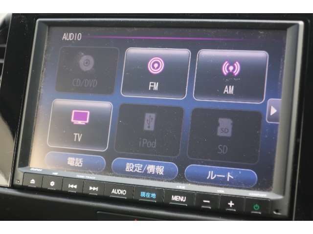 CD/DVD フルセグTV    Bluetoothオーディオ FM/AMラジオ再生機能付き