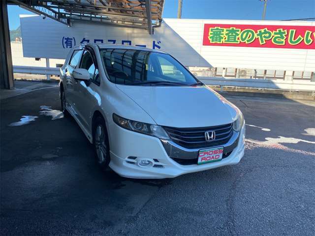 車の仕上げに拘っています。★エンジンルーム洗浄★室内ルーム洗浄★シートクリーニング★ボディーコート仕上げ★安心の整備渡しを徹底し、納車日には気持ち良くお車をお渡し致します