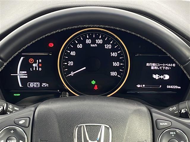 【スピードメーター】メーターがシンプルで見やすく運転しやすいですね！