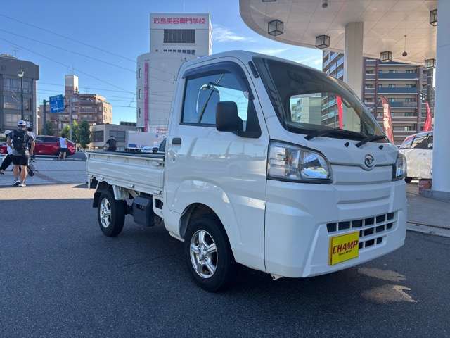 おかげ様で創業64年になります。長い間皆様と共に歩んでまいりました。車両販売とレンタカーを軸に、車検、修理、保険も力をいれております。整備工場完備！全車に無料保証付いてますのでご安心してご購入下さい！