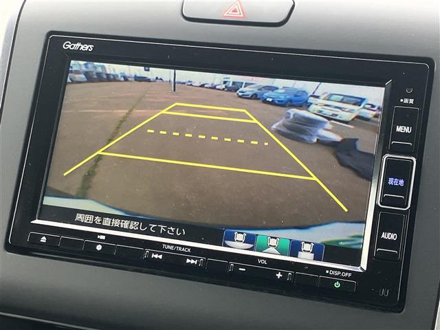 せっかく見つけたお気に入りの1台を遠いからとあきらめてほしくない！遠方でも陸送納車承れます。