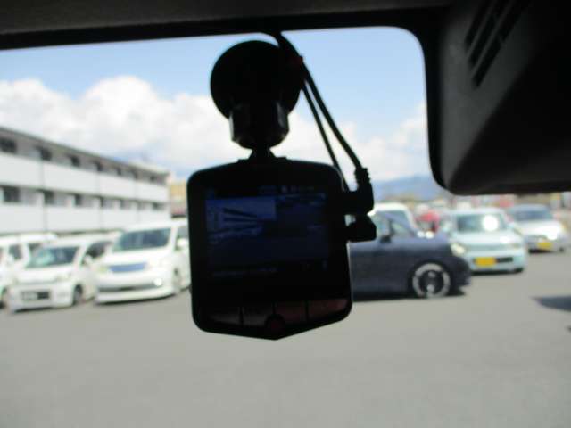 ドライブレコーダー付き！