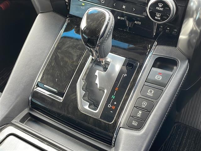 店舗にて現車の確認もいただけますので、お電話で在庫のご確認の上、是非ガリバー黒部店までご来店くださいませ！！！