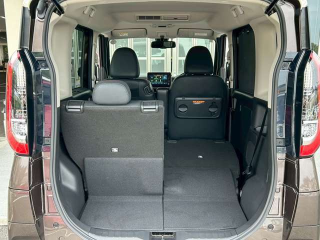 シートアレンジ次第では様々な荷物を積むことができます。