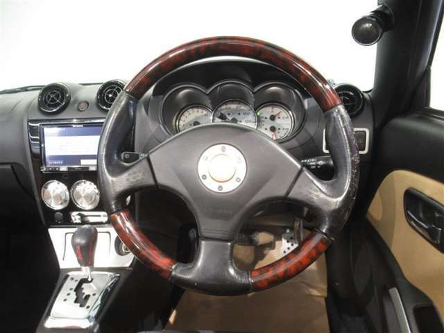 当社の車両をご覧いただきありがとうございます。　スタッフ一同、お客様のお問合せ心よりお待ちしております。