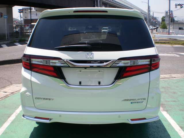 ◇リアバンパーが低いので重い荷物も高く持ち上げて積む必要がありません♪◇