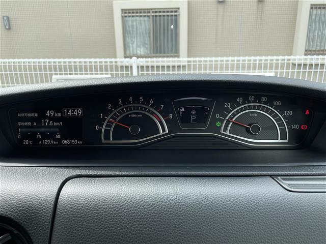 【スピードメーター】メーターがシンプルで見やすく運転しやすいですね！