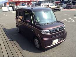 【届出済未使用車の得する価格】大量仕入れにより車両価格が割安な上重量税は払い込み済みで、登録月によっては取得税もかかりません。
