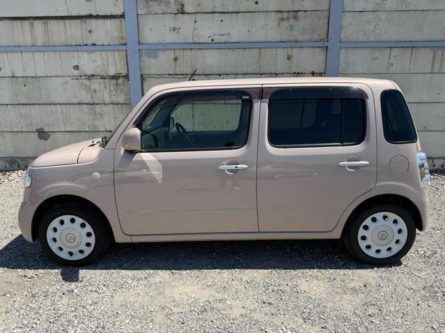 店舗へのアクセスはお車の場合、東北道「浦和IC」から約15分となります。電車でご来店のお客様はご連絡を頂ければ、埼玉高速鉄道埼玉スタジアム線「浦和美園駅」までお迎えに伺います。