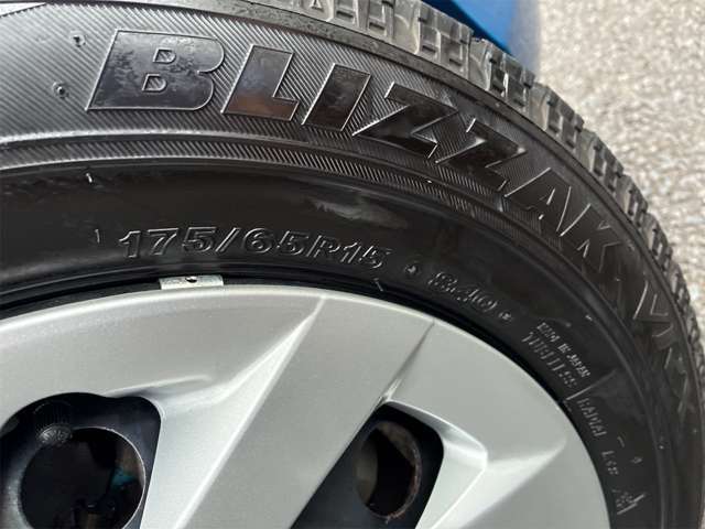 【遠方販売の実績多数あり】現車を見ないでご購入されるお客様のご不安な点を一掃出来るように案内させて頂きます。ご遠方のお客様も安心してご連絡を下さい♪画像では伝えきれない良さをお伝え致します。