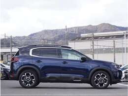 【シトロエン認定中古車】シトロエンの認定中古車は、全て厳しい社内基準をクリアしております。信頼感・安心感・満足感をお客様にお届けいたします。