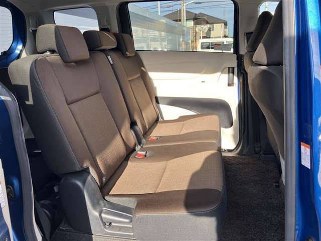 セカンドシート