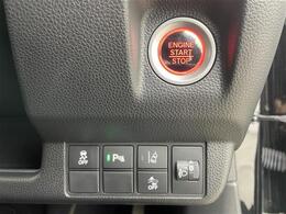 【運転席操作部】『運転席周辺の装備』の画像になります。快適なドライブを楽しむための機能が装備されています！運転席から触れるので使いやすいです！