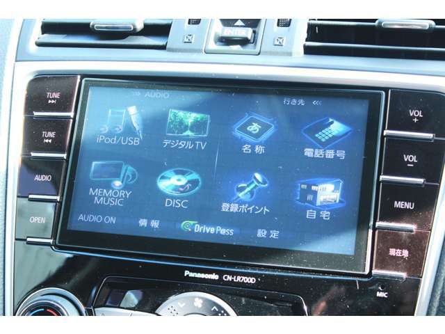 純正ナビ付き！地デジTV！Bluetooth！DVDビデオ！