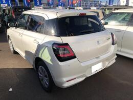 走行安定性が高く、走りが楽しい車です☆