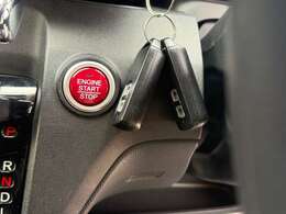 ★スマートキー★雨の日や手が荷物で塞がっているとき鍵が取り出せなくてイライラしたことありませんか？これがあれば解決！鍵がなくてもボタンを押すだけ大変便利な装備です★