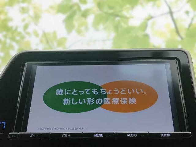 WECARSの展示場では実際に見て、触ってお車をお選びいただけます！知識の豊富な営業スタッフが様々なカーライフをご提案いたします！