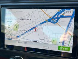 【大画面ナビ】人気の大型9インチナビを装備。存在感のある大画面はインパクト大！ナビ利用時のマップ表示は見やすく、テレビやDVDは臨場感がアップ！いつものドライブがグッと楽しくなります♪