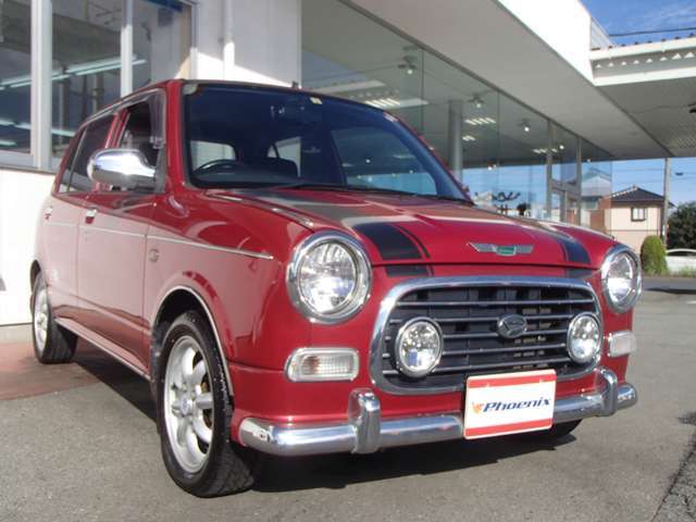 車検7年2月★走行5万キロ★メモリーナビ★地デジ★ETC★プロテインブラックレザーシート★4速AT★メッキドアミラー★メッキパーツ★ミニライト専用14インチアルミ★キーレスキー★フォグライト★