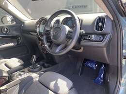 LIBERALAでは安心してお乗りいただける輸入車を全国のお客様にご提案、ご提供してまいります。