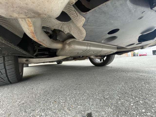 納車後のアフターもお近くのLIBERALAもしくはガリバー店舗（一部店舗除く）で対応が可能です。保証修理のほか、車検もお任せください。