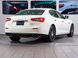Ghibli　330馬力（カタログ値）純正OP総額：1，078，000<span class=