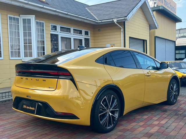 4WD車に搭載されるリアモーターは、従来の7.2PSから41PSへ向上。雪道などでの登坂性能に加え、旋回性能があがっています。