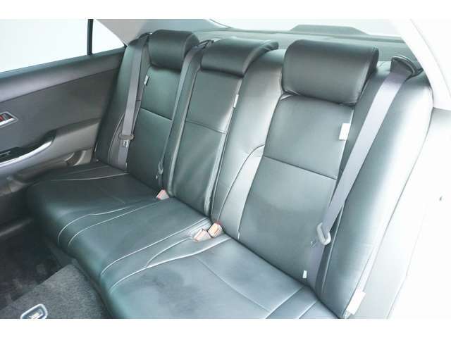 人気の大型ミニバンから軽自動車まで数多くの車種を取り扱っております♪　神奈川県の自社ローン専門中古車販売店なら「オトロン湘南店♪」神奈川県、湘南、横浜、川崎、相模