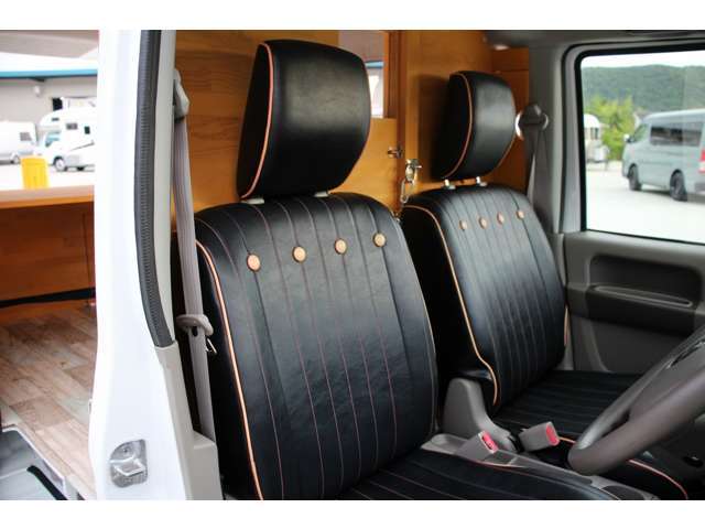 中古車は見つけた時が購入タイミングとも言われている程、同じ個体には二度とお目にかかれません！このタイミングで是非とも弊社がお客様のカーライフをサポートさせていただければ幸いです！！