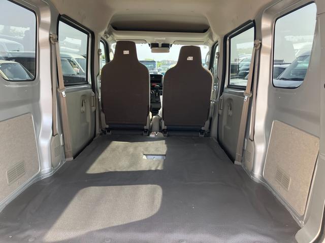 希望のお車がなくても、当社はスズキグループ9000台の在庫の中よりお選びいただけるシステムを採用しておりますので、お気軽にご相談してください