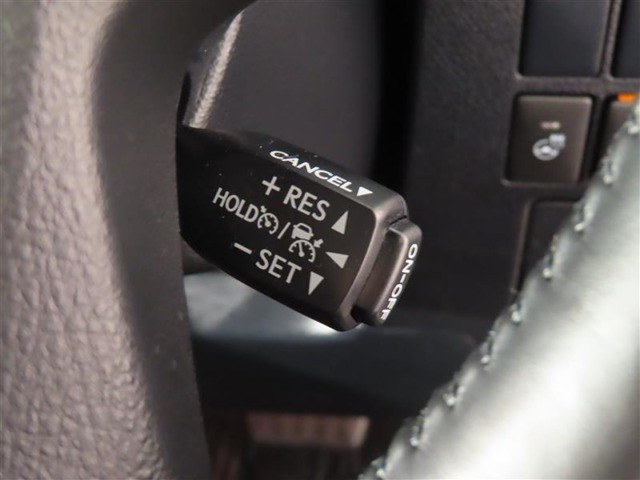 レーダークルーズコントロール（全車速追従機能付）