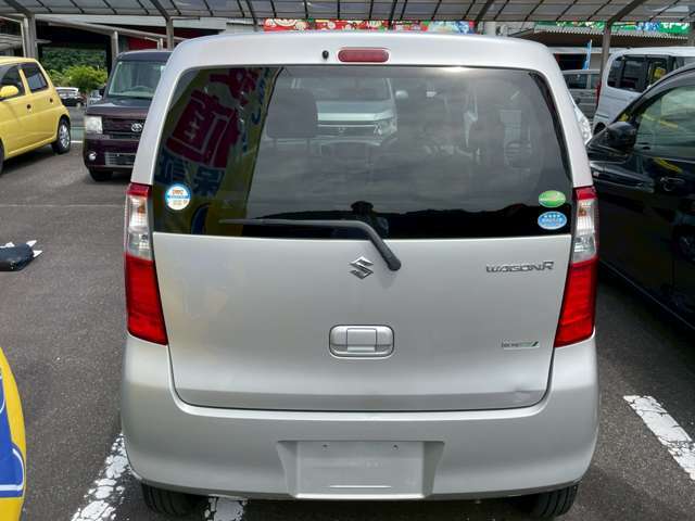 新車・登録（届出）済未使用車・中古車 お客様のご要望に合わせたお車を販売いたしております。店頭にないお車も注文販売を承っております。