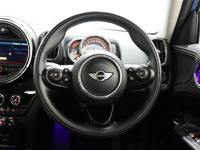 カーセンサーを見て電話しましたとお伝え下さい。0078-9711-254277までお気軽にお電話下さい。全国納車可能です。納車方法に関してもお気軽にご相談ください。