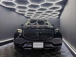 2019年4月のニューヨークモーターショーでデビューした、新型「メルセデス・ベンツGLS」。2006年に登場した「GLクラス」から数えて3代目にあたります。