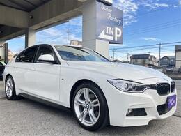 F30型 320ディーゼル　　 Mスポーツ　人気色のアルピンホワイトが入庫致しました！　★ご購入後のメンテナンスも元BMW正規ディーラーメカニック在籍の「つたえファクトリーに」お任せ下さい！