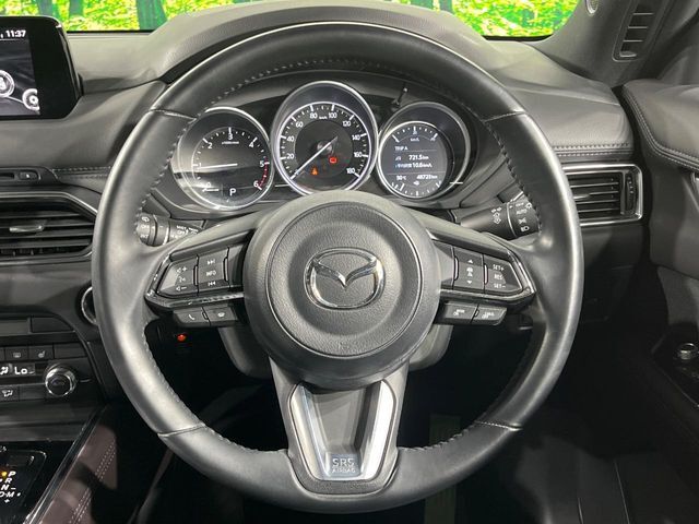 【ステアリングスイッチ】運転中、前方から目線をそらすことなく、オーディオ等の操作が可能な便利機能！安心＆快適なドライブを演出してくれます♪