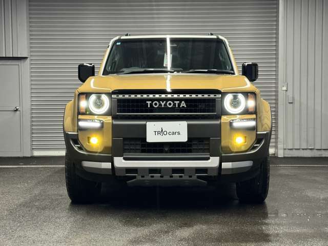 ボディ色：サンドXライトグレー(ツートン)