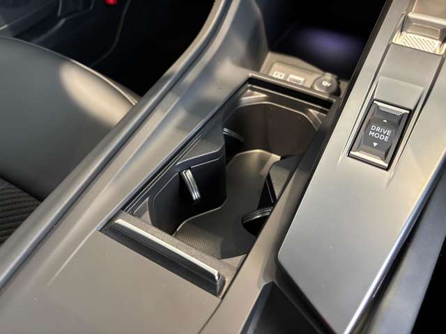 お車のことならなんでもご相談ください！販売から整備までお客様のご要望・ご不安点、一緒にご提案・サポートさせていただきます。