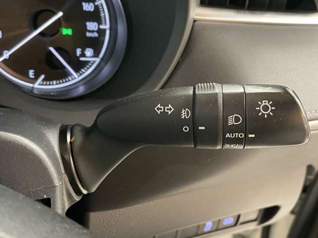 運転席周りに大きな傷、汚れ、へたりなどなく良質な状態です！