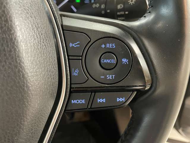 運転席周りに大きな傷、汚れ、へたりなどなく良質な状態です！