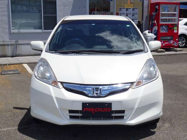 お手頃価格の中古車なら中古車販売店のプラウドへ。お手頃車をお探しの方は是非お立ち寄り下さい。
