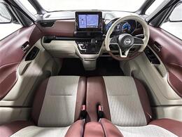 【インパネ全体】全方位で視界が広く、高い目線で運転もしやすいです！