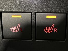 【シートヒーター】寒い日に重宝するシートヒーター！エアコンより早く温まってくれるので寒がりの人も安心ですね♪エアコンの温風は乾燥するから苦手、という方にもをおすすめです。