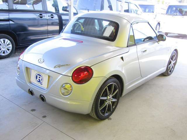 お支払い方法はオートローンまたはクレジットカード払い対応●買取り、下取り強化キャンペーン中●当社買取りスタッフにより高額査定致します●お気軽にお申し付け下さい●出張買取りもお気軽にご相談下さい●