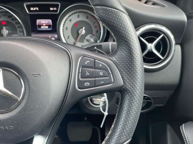 メンテナンスパックはご購入時だけのお得な点検・整備パック(有償)。点検コースと車検コースがございます。詳しくは店舗コーディネーターまでお問い合わせ下さい。