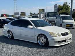 車高調　社外マフラー　アルミホイール等のカスタム多数