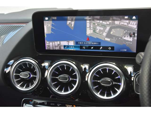 「カーセンサーを見て電話しました」とお伝えください。お車の車両状態(装備内容・キズ)は店舗直通【 073-435-5300 】までお電話お待ちしております。全国納車可能です。納車方法に関してもお気軽にご相談ください。